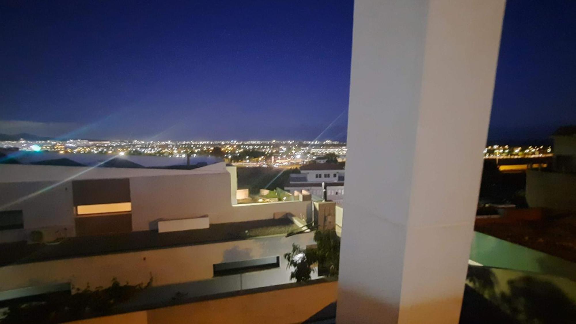 Villa Royale Trespalomas マスパロマス エクステリア 写真